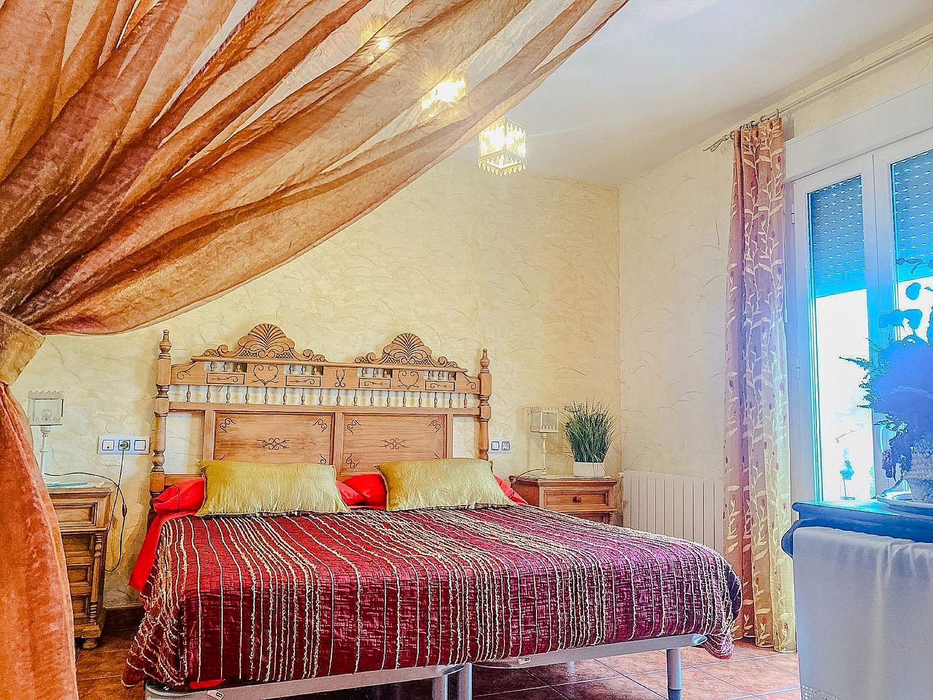 Resale - 4 Bedroom 3 Bathroom Semi-detached in Salinas - - Alicante Resale - 4 Bedroom 3 Bathroom Semi-detached in Salinas - - Alicante