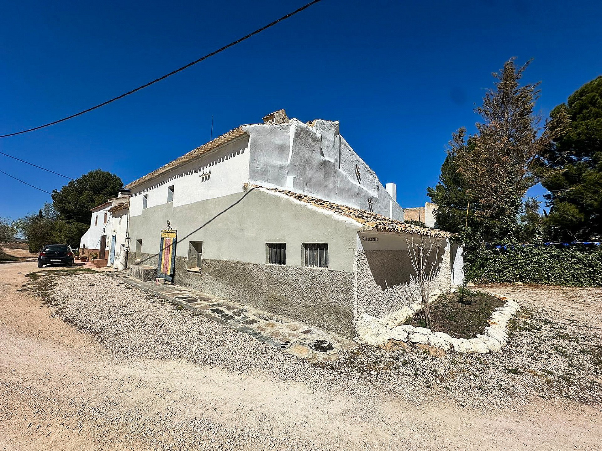 Sold - 8 Bedroom 2 Bathroom Country house in Yecla - - Murcia Sold - 8 Bedroom 2 Bathroom Country house in Yecla - - Murcia