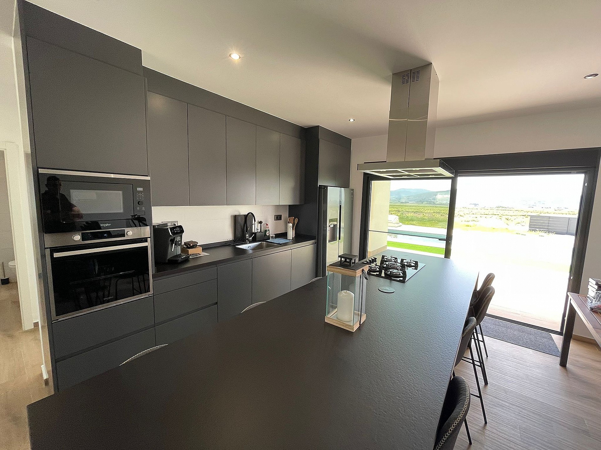 Resale - 4 Bedroom 2 Bathroom Villa in Aspe - - Alicante Resale - 4 Bedroom 2 Bathroom Villa in Aspe - - Alicante