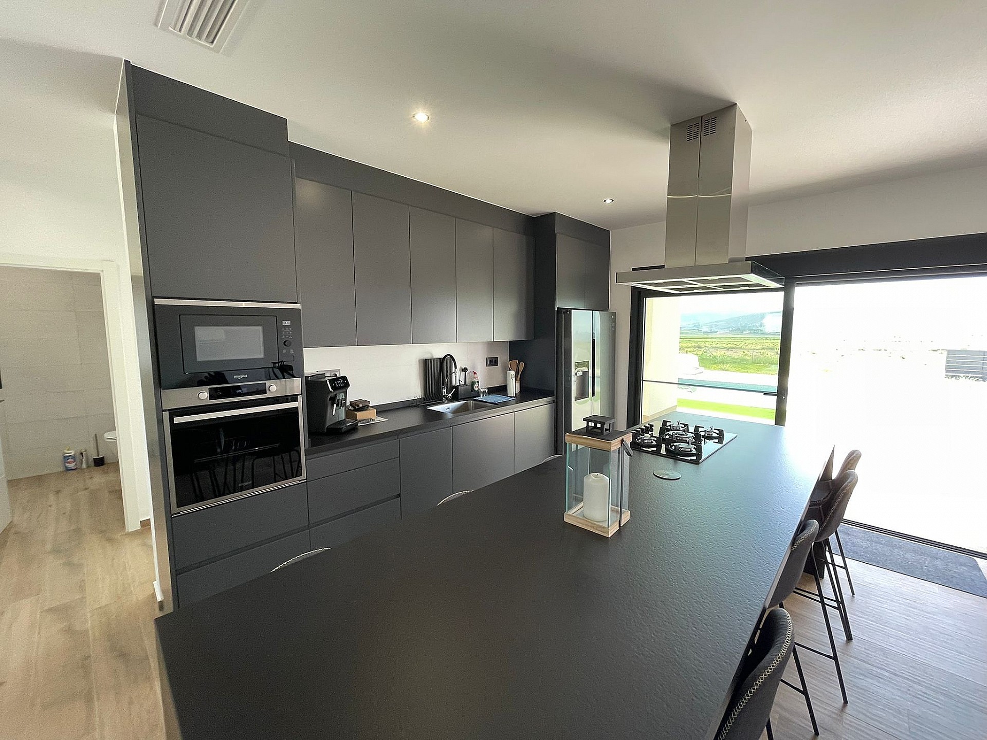 Resale - 4 Bedroom 2 Bathroom Villa in Aspe - - Alicante Resale - 4 Bedroom 2 Bathroom Villa in Aspe - - Alicante