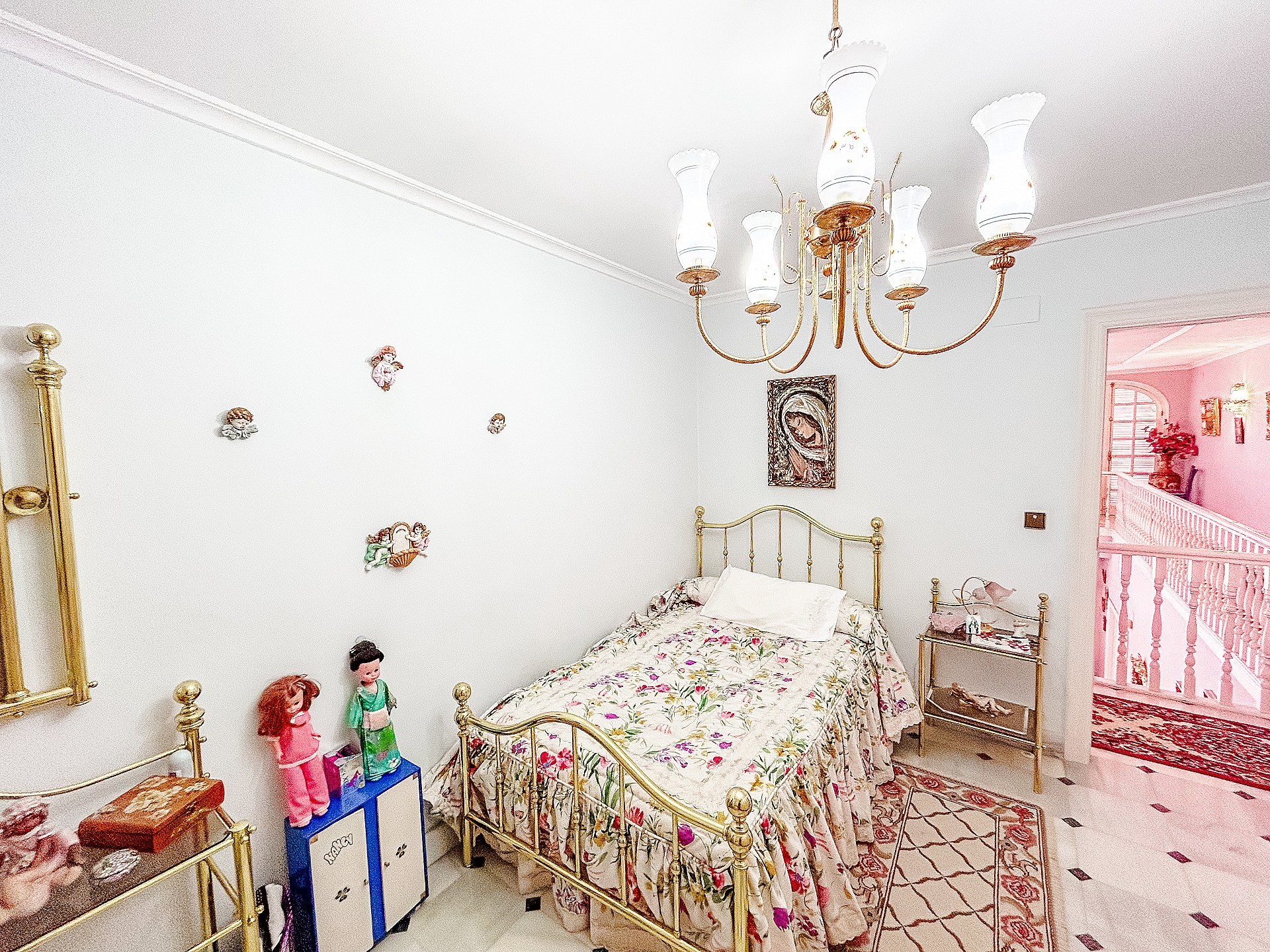 Resale - 6 Bedroom 4 Bathroom Villa in Monovar - - Alicante Resale - 6 Bedroom 4 Bathroom Villa in Monovar - - Alicante