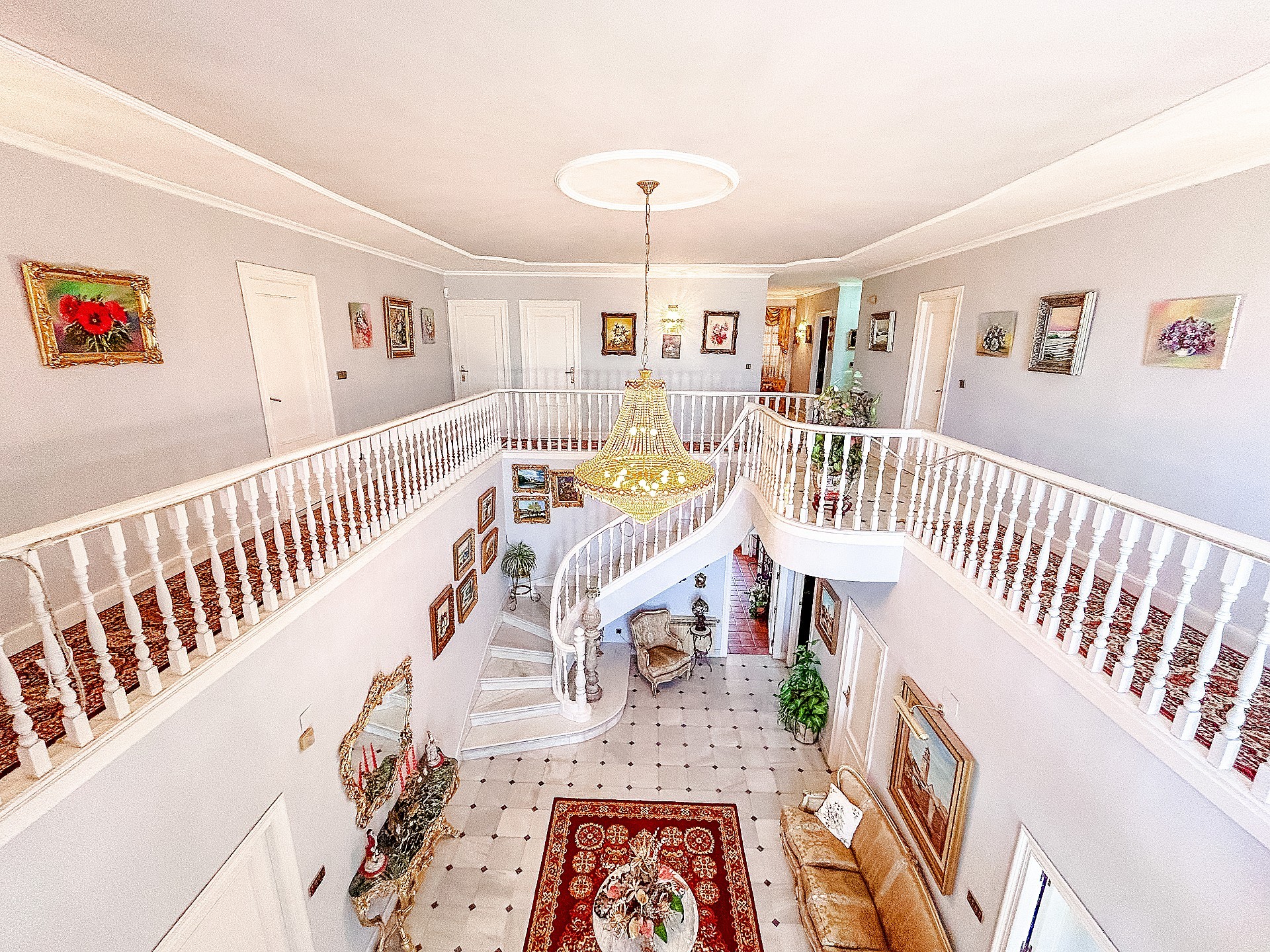 Resale - 6 Bedroom 4 Bathroom Villa in Monovar - - Alicante Resale - 6 Bedroom 4 Bathroom Villa in Monovar - - Alicante