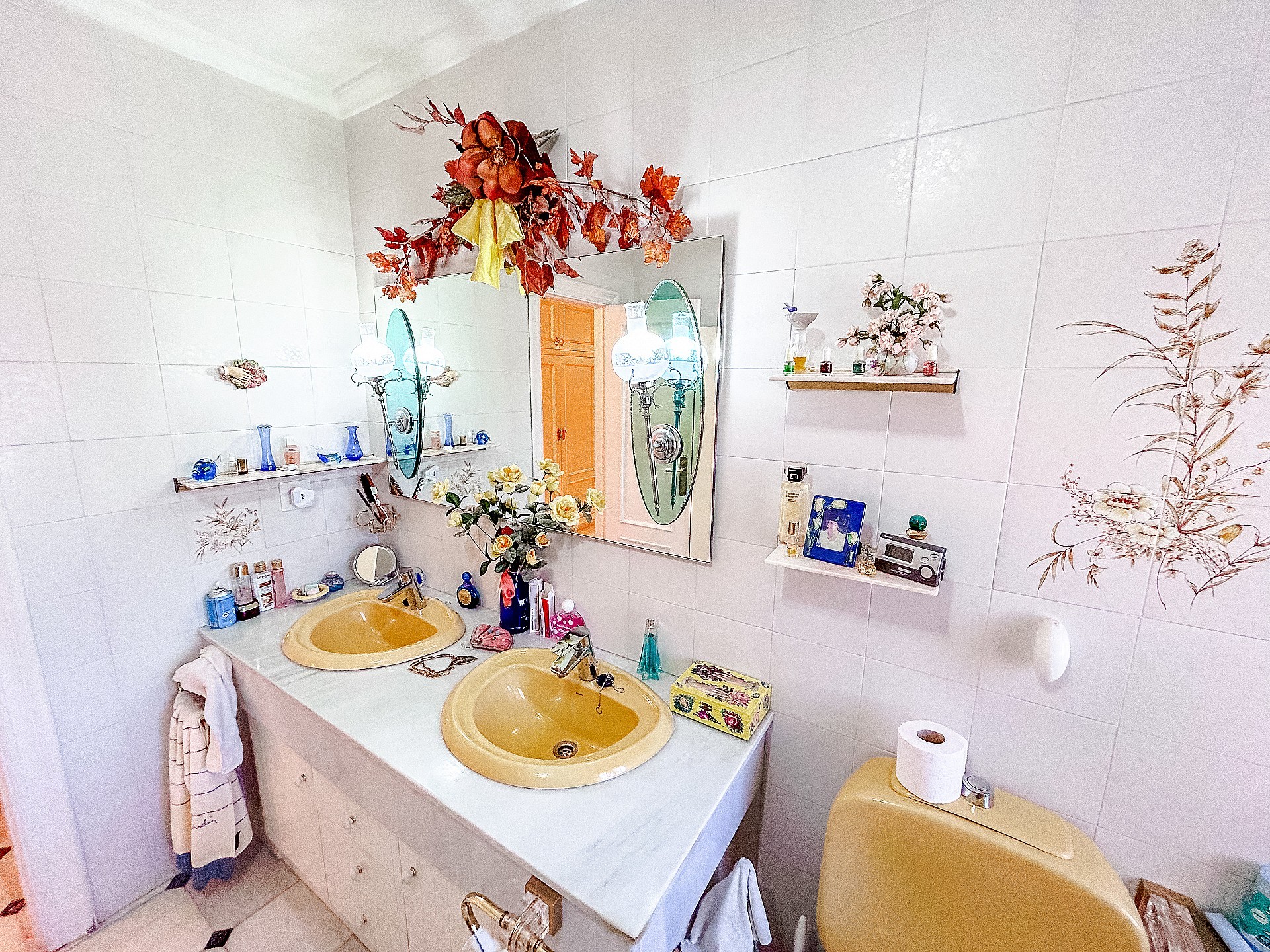 Resale - 6 Bedroom 4 Bathroom Villa in Monovar - - Alicante Resale - 6 Bedroom 4 Bathroom Villa in Monovar - - Alicante