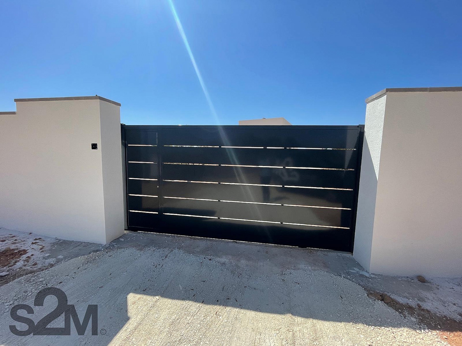 Resale - 5 Bedroom 3 Bathroom Villa in Pinoso - - Alicante Resale - 5 Bedroom 3 Bathroom Villa in Pinoso - - Alicante