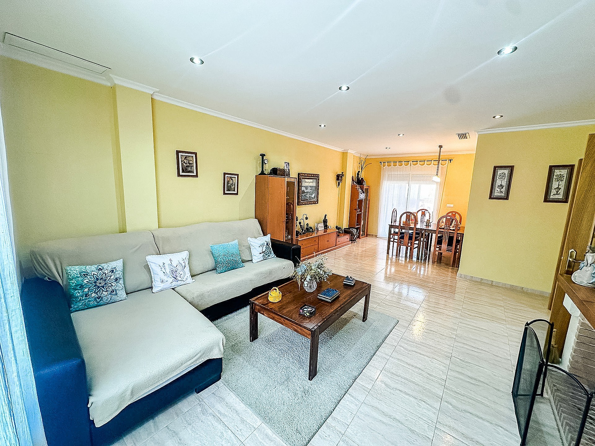 Resale - 3 Bedroom 3 Bathroom Semi-detached in Hondón de los Frailes - - Alicante Resale - 3 Bedroom 3 Bathroom Semi-detached in Hondón de los Frailes - - Alicante