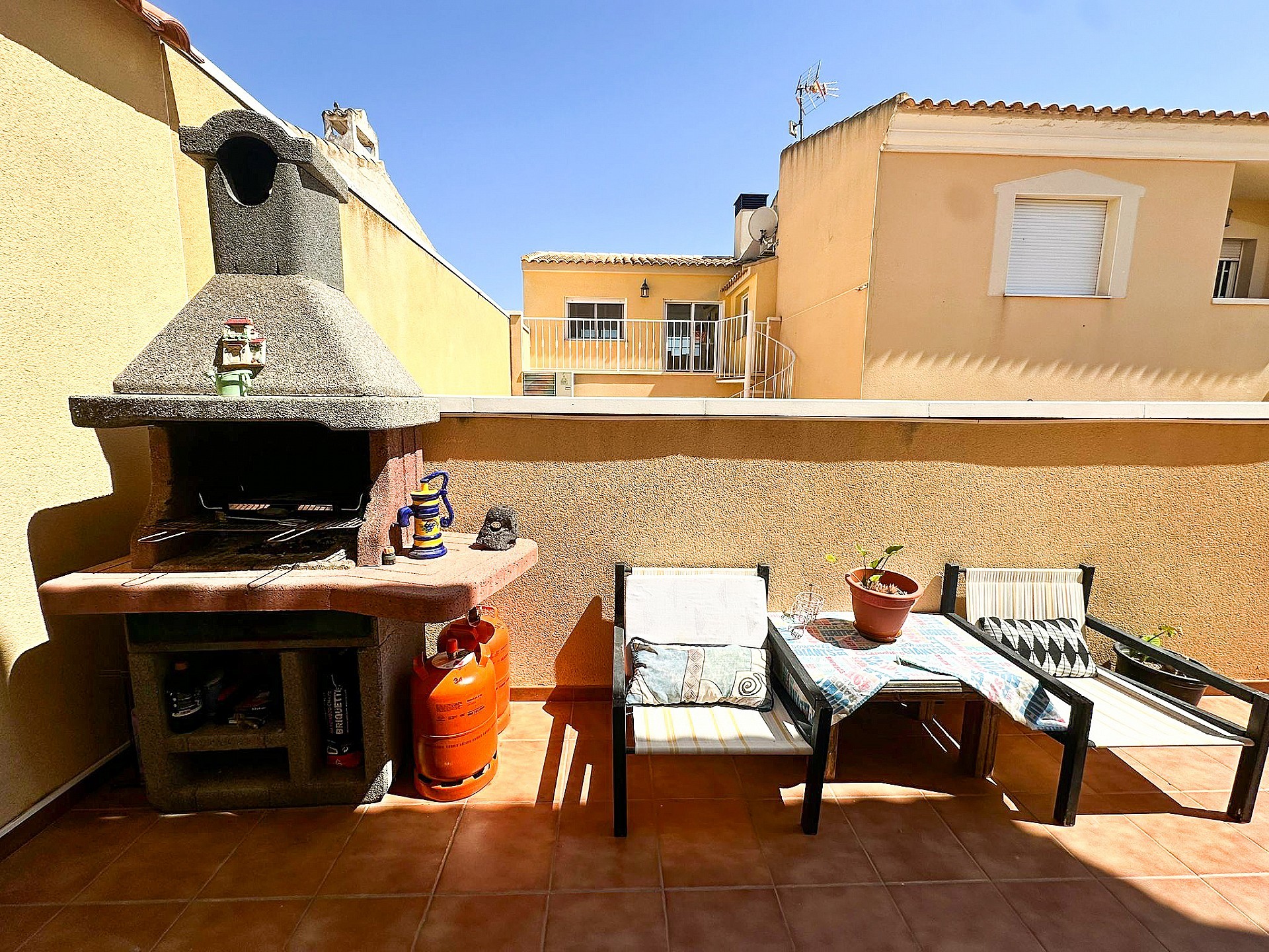 Resale - 3 Bedroom 3 Bathroom Semi-detached in Hondón de los Frailes - - Alicante Resale - 3 Bedroom 3 Bathroom Semi-detached in Hondón de los Frailes - - Alicante