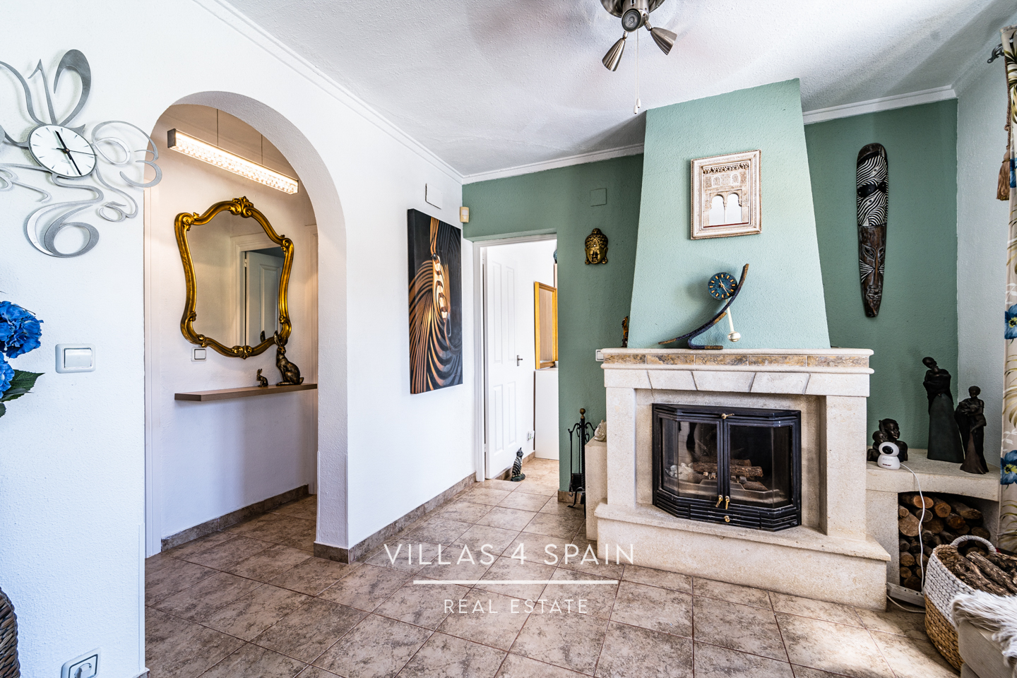 Resale - 4 bedroom 2 bathroom villa with private pool and garden in La Florida - calle venus - Alicante Resale - 4 bedroom 2 bathroom villa with private pool and garden in La Florida - calle venus - Alicante