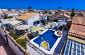V4S2673, 4 bedroom 2 bathroom villa with private pool and garden in La Florida