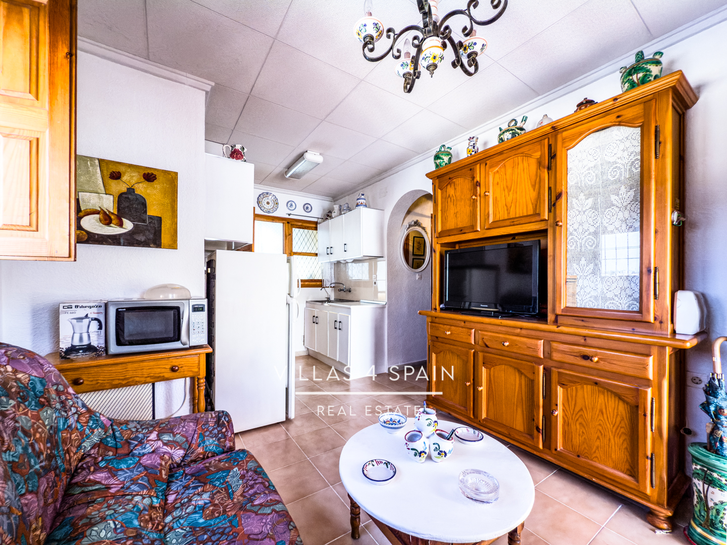 Resale - 4 Bedroom 2 Bathroom villa with private pool and large plot in La Marina - calle alicante - Alicante Resale - 4 Bedroom 2 Bathroom villa with private pool and large plot in La Marina - calle alicante - Alicante