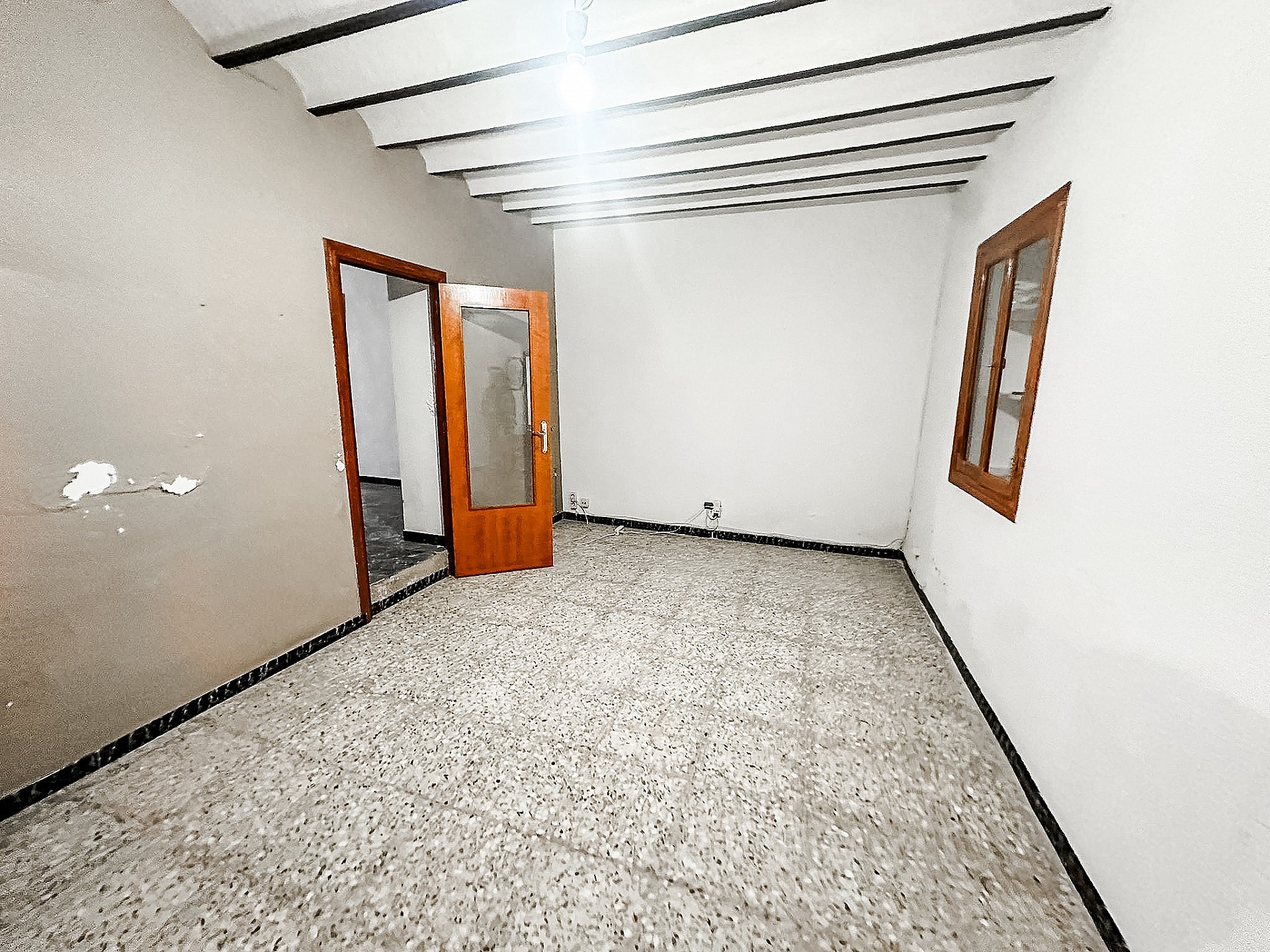 Sold - 5 Bedroom 2 Bathroom Townhouse in Pinoso - - Alicante Sold - 5 Bedroom 2 Bathroom Townhouse in Pinoso - - Alicante