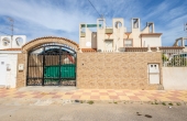 5-0311-2106/2810, 4 Bedroom 2 Bathroom Chalet in Torrevieja