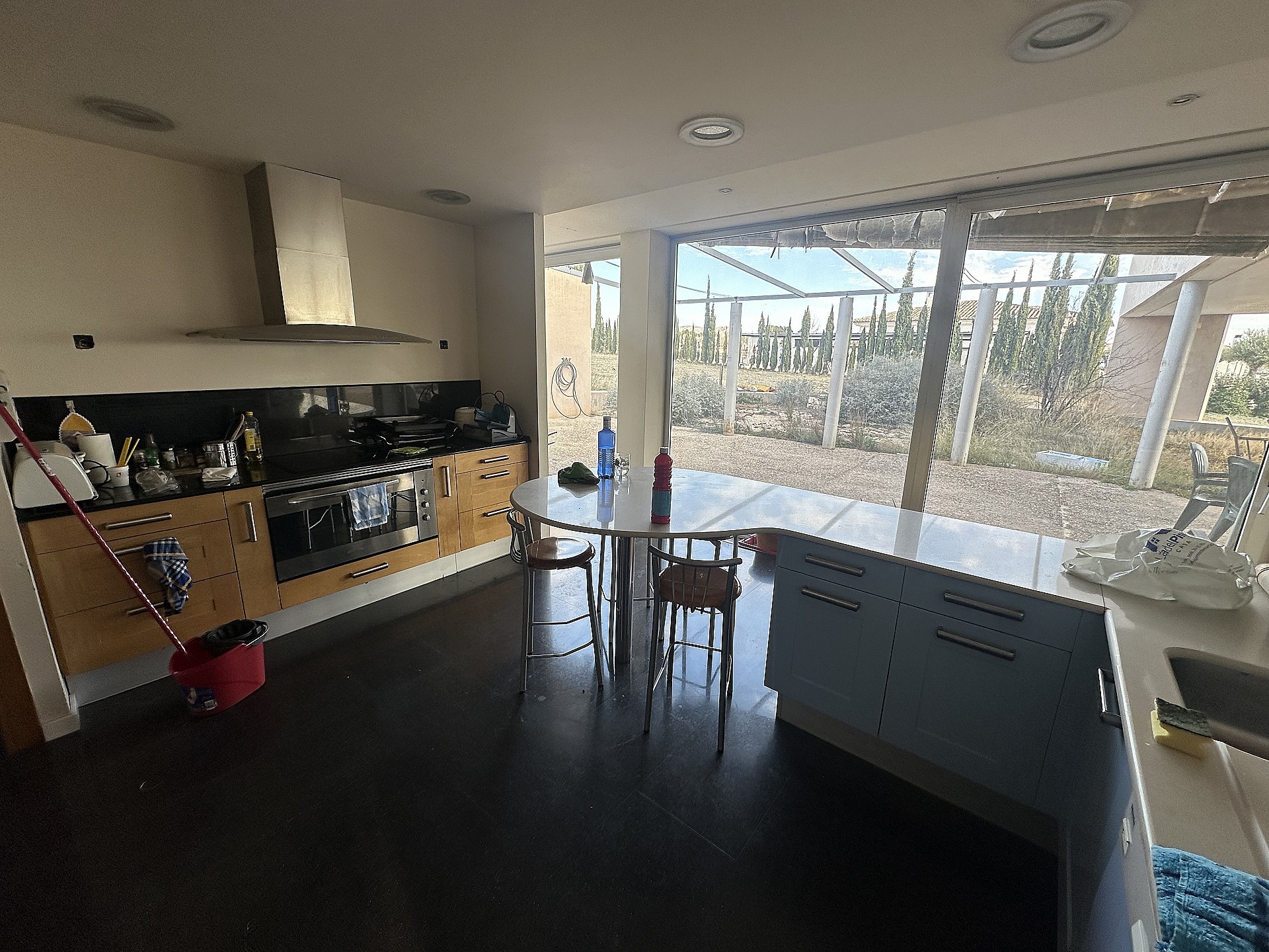 Resale - 6 Bedroom 4 Bathroom Villa in Yecla - - Murcia Resale - 6 Bedroom 4 Bathroom Villa in Yecla - - Murcia