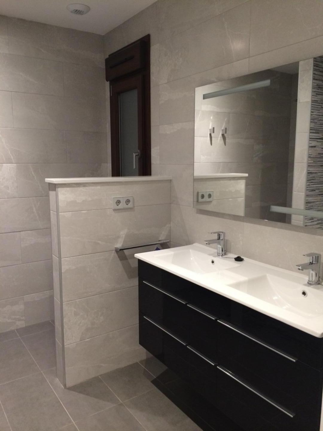 Resale - 3 Bedroom 2 Bathroom Villa in Pinoso - - Alicante Resale - 3 Bedroom 2 Bathroom Villa in Pinoso - - Alicante