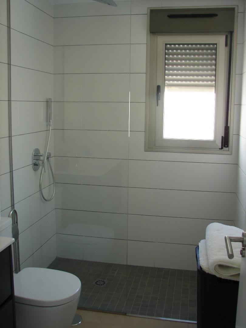 Resale - 3 Bedroom 2 Bathroom Villa in Pinoso - - Alicante Resale - 3 Bedroom 2 Bathroom Villa in Pinoso - - Alicante