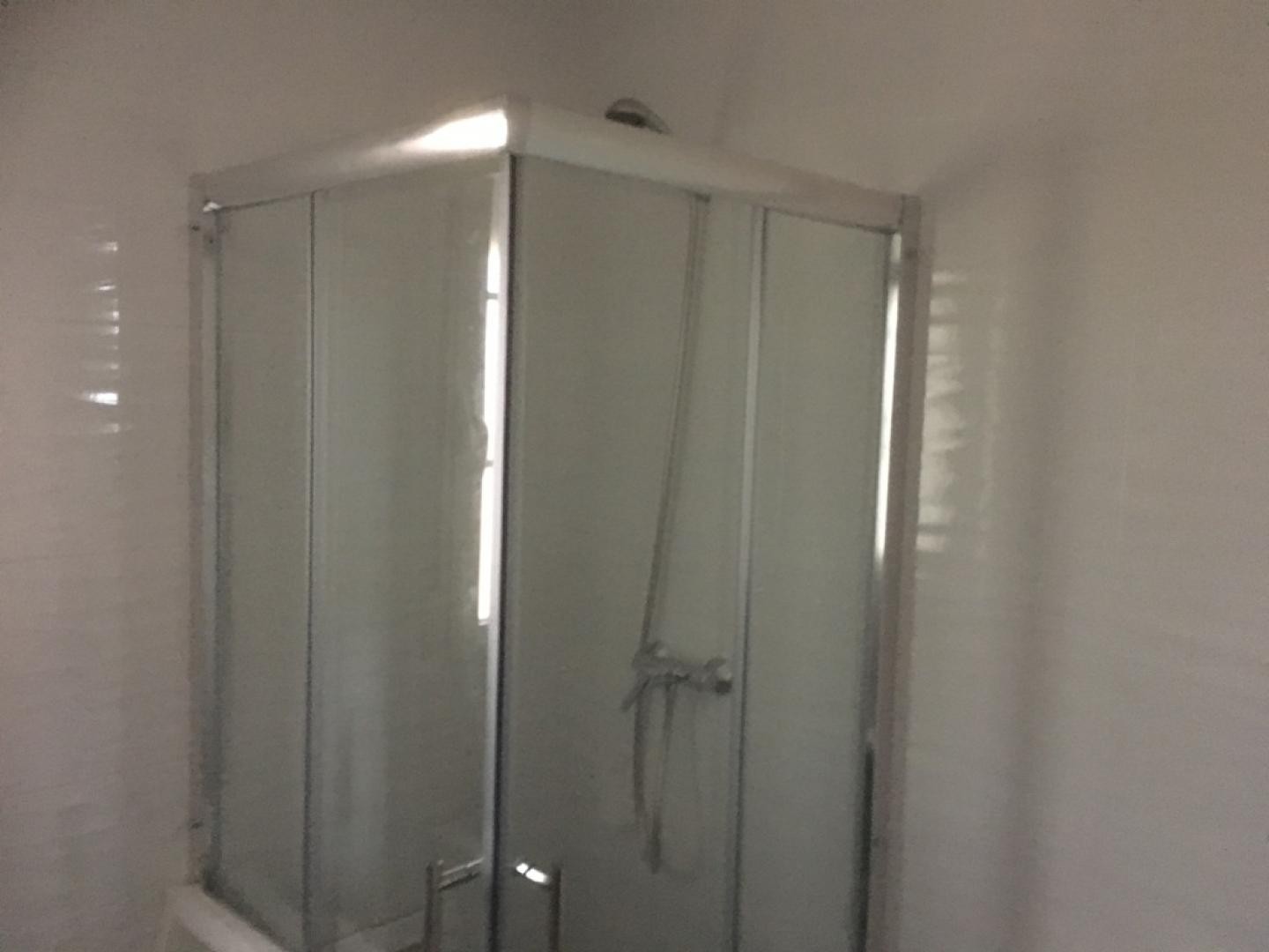 Resale - 3 Bedroom 2 Bathroom Villa in Pinoso - - Alicante Resale - 3 Bedroom 2 Bathroom Villa in Pinoso - - Alicante