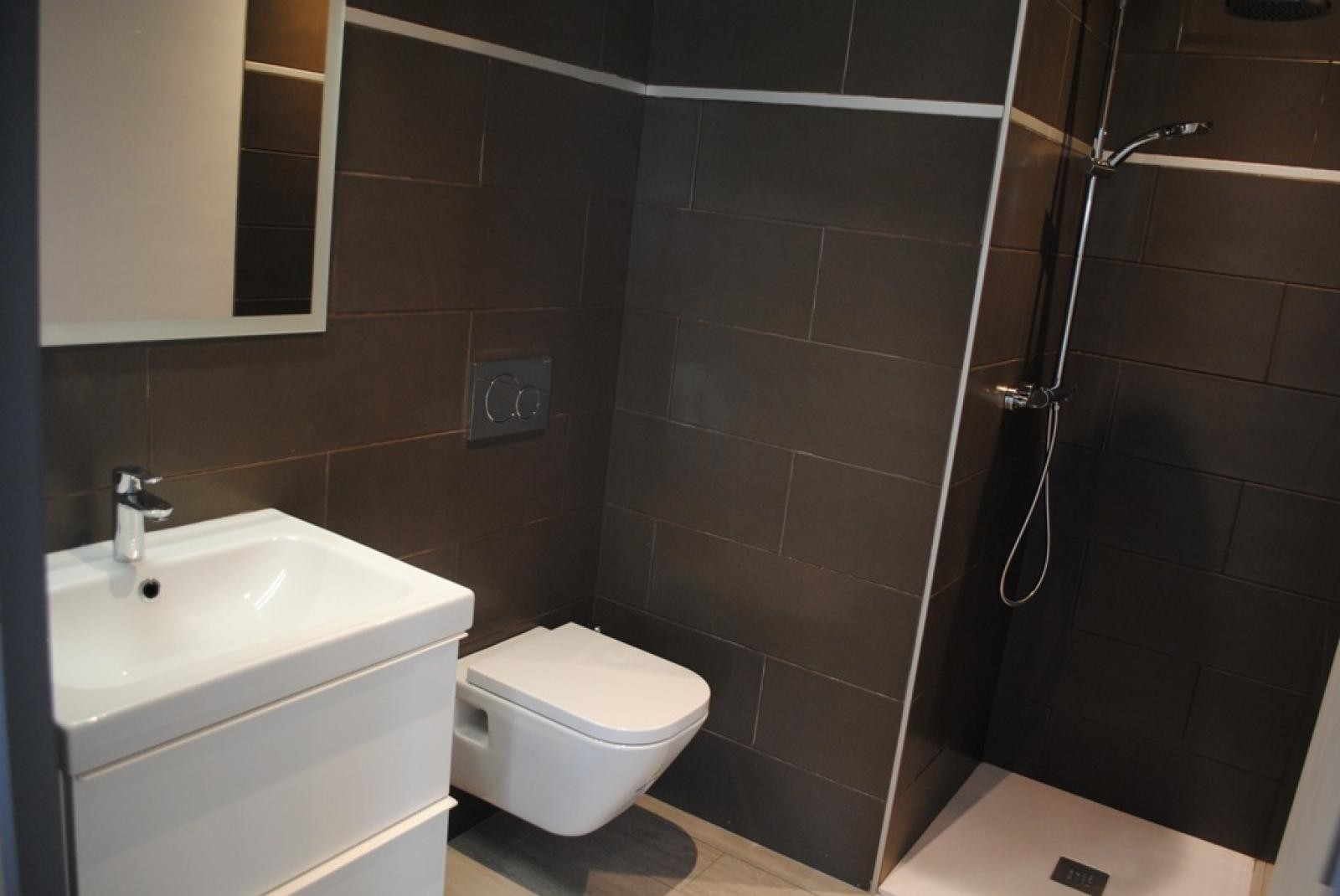 Resale - 3 Bedroom 2 Bathroom Villa in Pinoso - - Alicante Resale - 3 Bedroom 2 Bathroom Villa in Pinoso - - Alicante