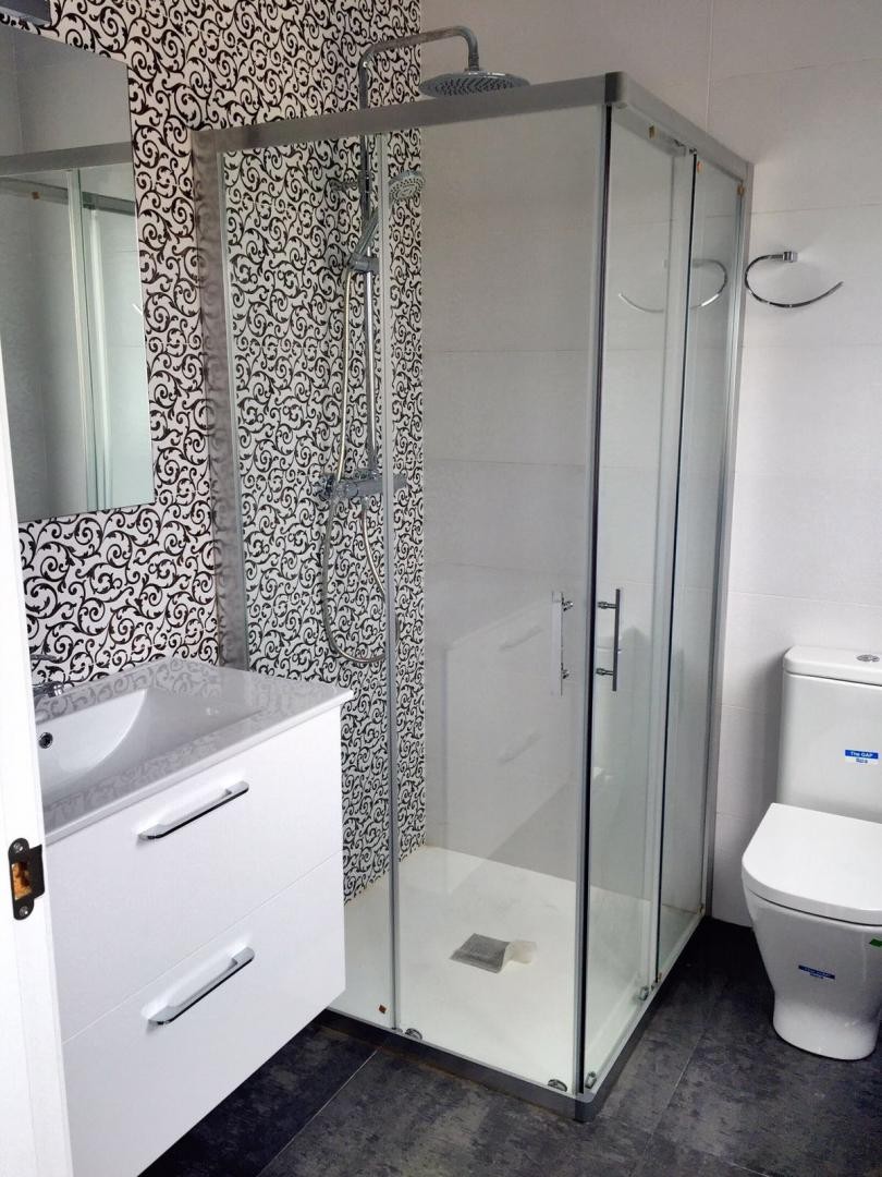 Resale - 4 Bedroom 3 Bathroom Villa in Pinoso - - Alicante Resale - 4 Bedroom 3 Bathroom Villa in Pinoso - - Alicante