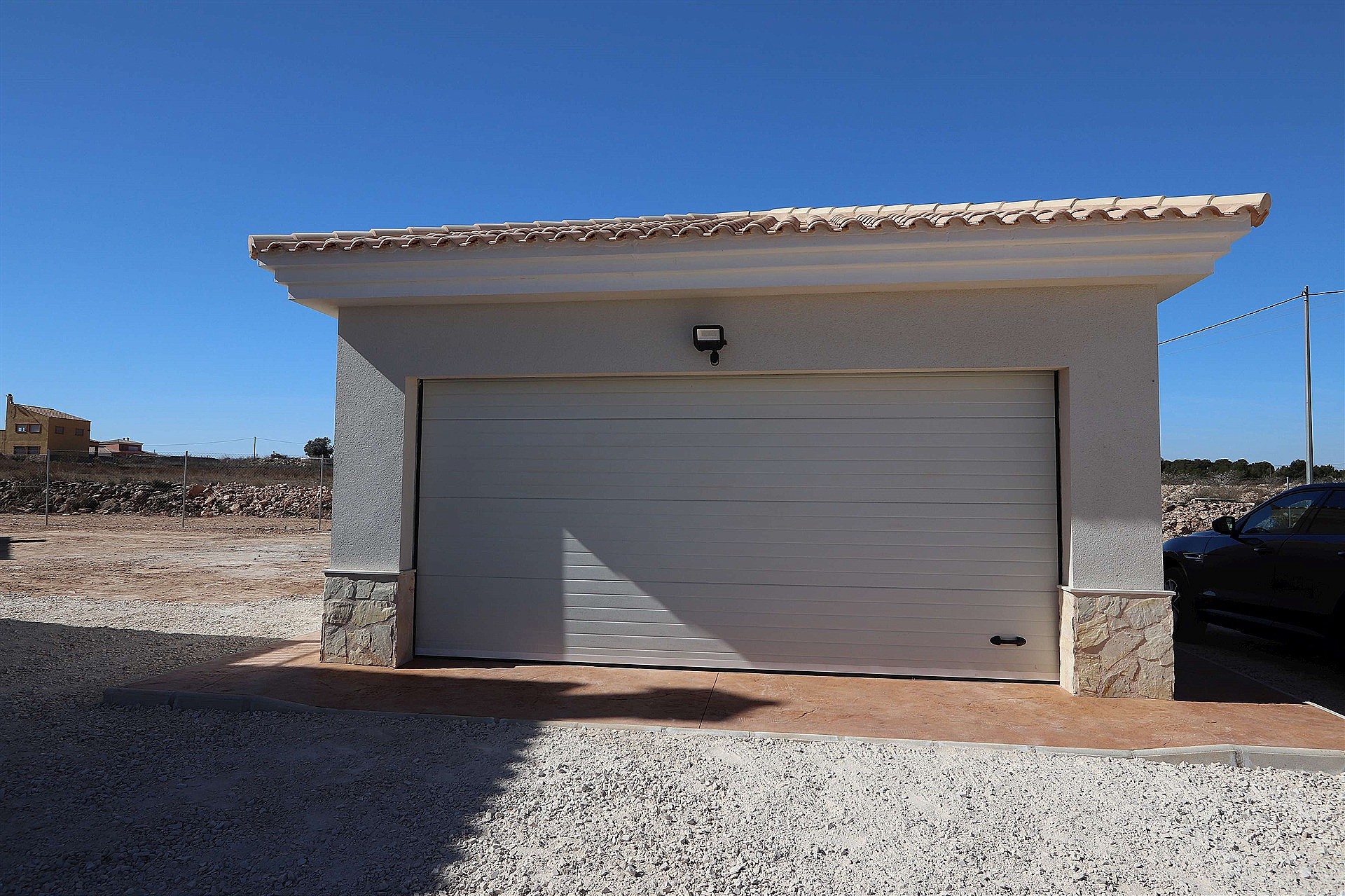 Resale - 4 Bedroom 3 Bathroom Villa in Pinoso - - Alicante Resale - 4 Bedroom 3 Bathroom Villa in Pinoso - - Alicante