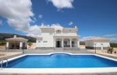 3-11176/2838, 4 Bedroom 3 Bathroom Villa in Pinoso
