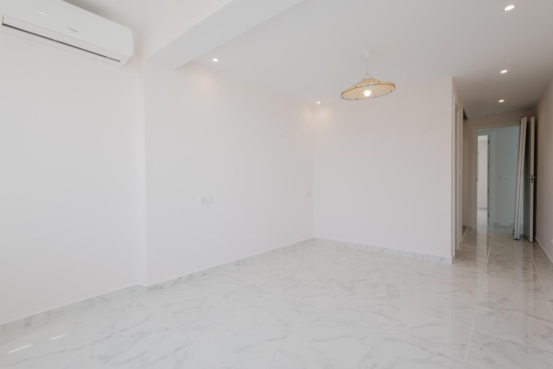 Sold - 3 Bedroom 3 Bathroom Apartamento in Torrevieja - Playa de La Acequion - Alicante Sold - 3 Bedroom 3 Bathroom Apartamento in Torrevieja - Playa de La Acequion - Alicante