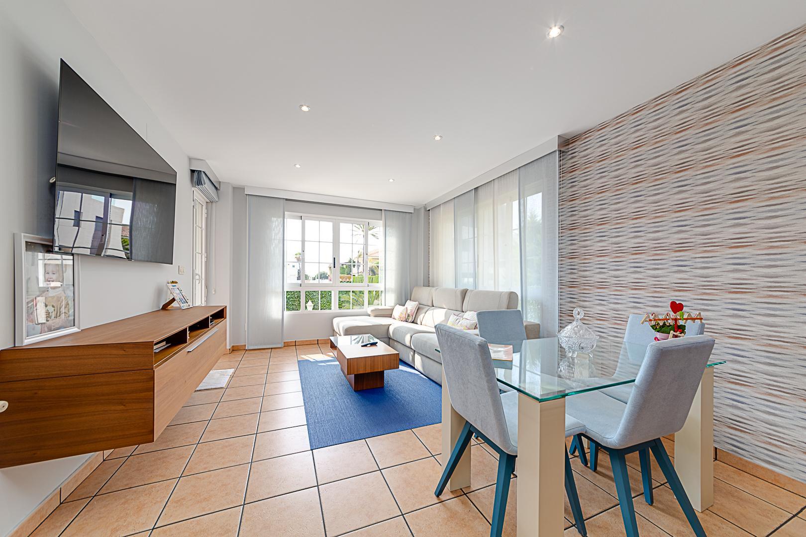 Sold - 5 Bedroom 3 Bathroom Chalet in Torrevieja - La Veleta - Alicante Sold - 5 Bedroom 3 Bathroom Chalet in Torrevieja - La Veleta - Alicante
