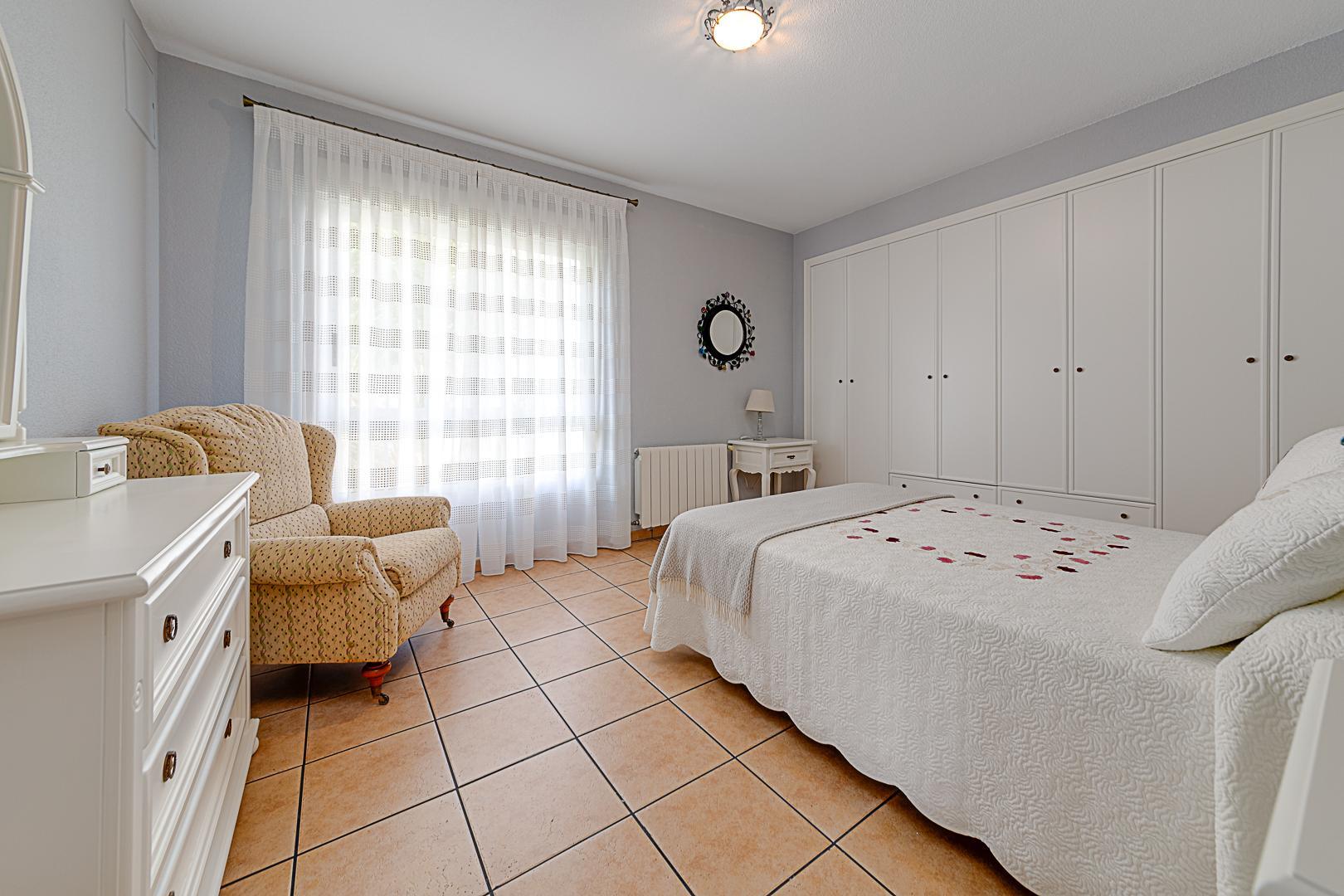 Sold - 5 Bedroom 3 Bathroom Chalet in Torrevieja - La Veleta - Alicante Sold - 5 Bedroom 3 Bathroom Chalet in Torrevieja - La Veleta - Alicante