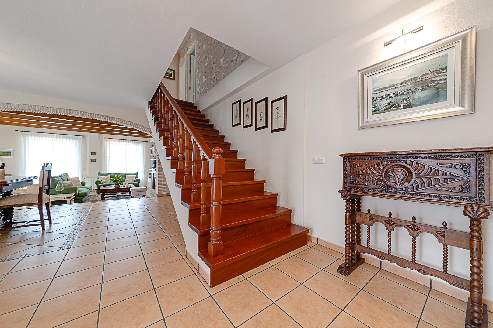 Sold - 5 Bedroom 3 Bathroom Chalet in Torrevieja - La Veleta - Alicante Sold - 5 Bedroom 3 Bathroom Chalet in Torrevieja - La Veleta - Alicante