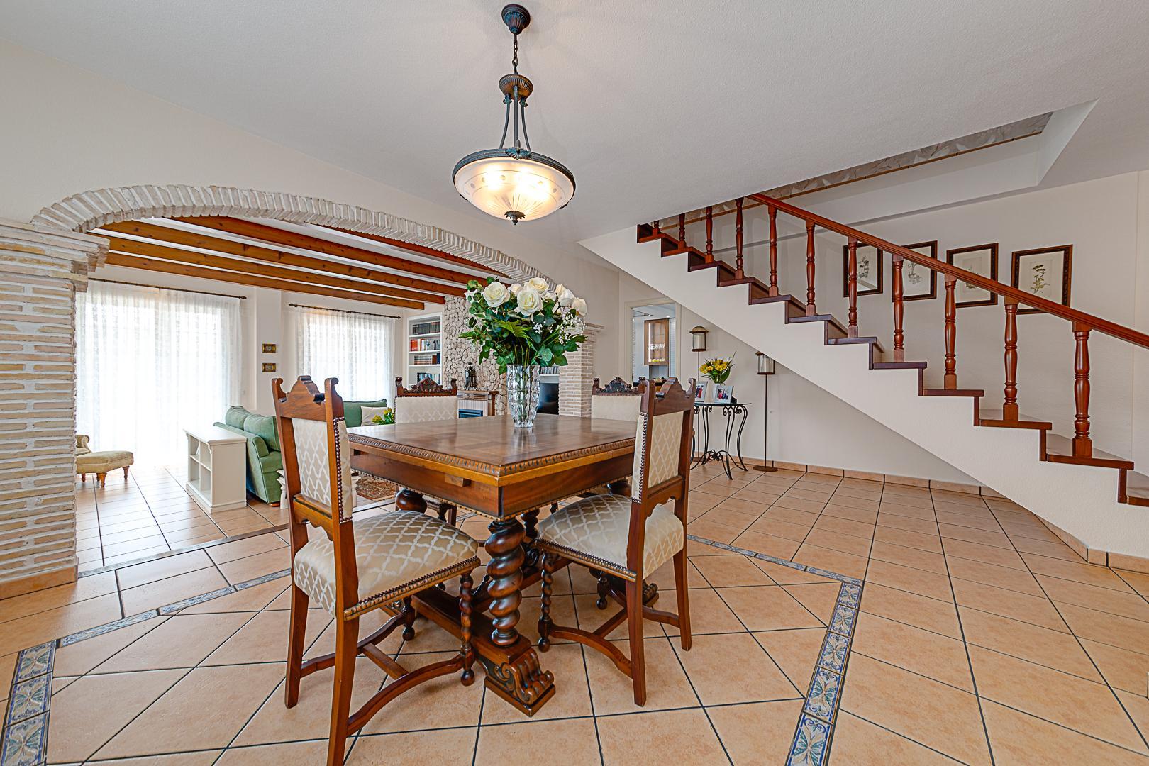 Sold - 5 Bedroom 3 Bathroom Chalet in Torrevieja - La Veleta - Alicante Sold - 5 Bedroom 3 Bathroom Chalet in Torrevieja - La Veleta - Alicante