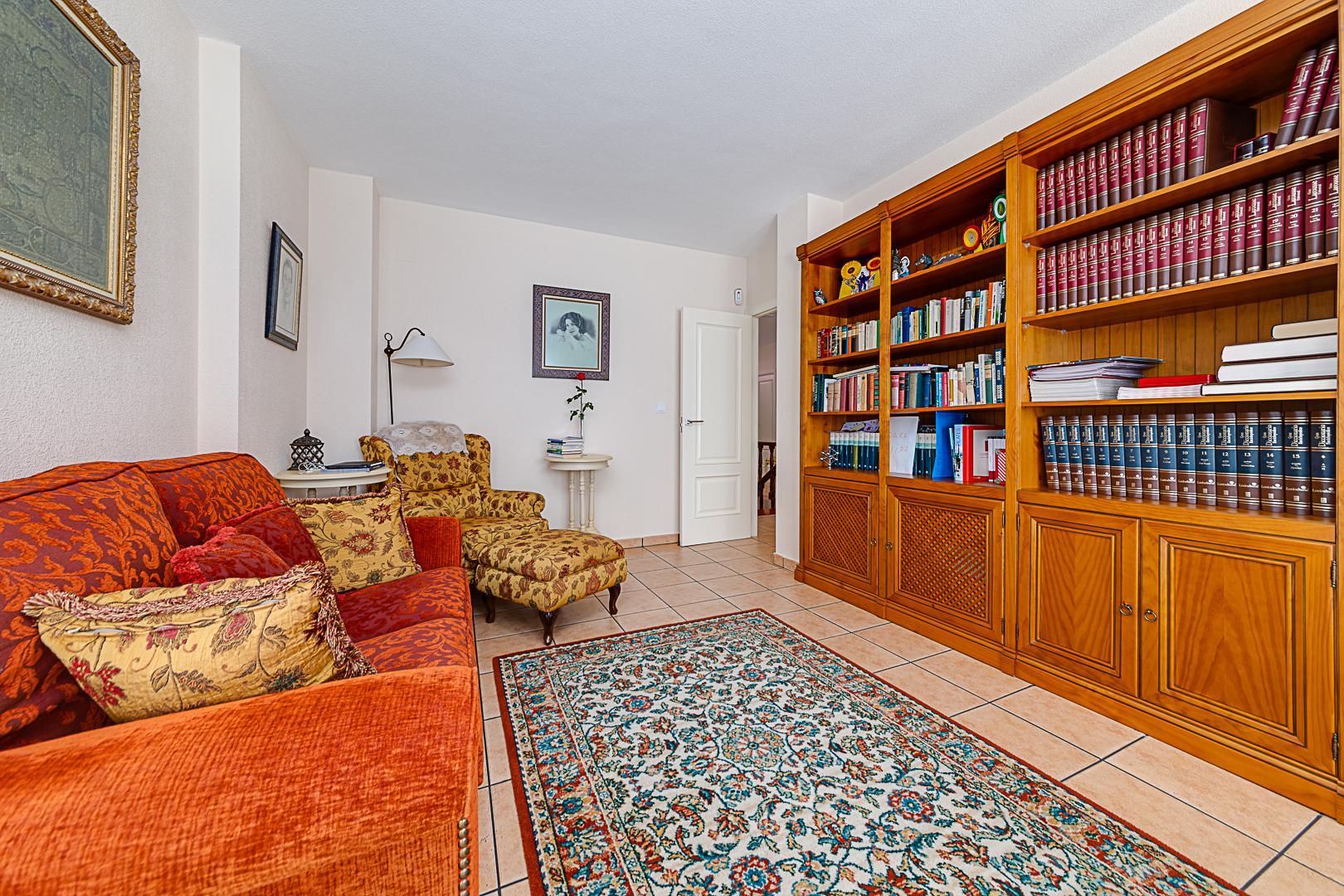Sold - 5 Bedroom 3 Bathroom Chalet in Torrevieja - La Veleta - Alicante Sold - 5 Bedroom 3 Bathroom Chalet in Torrevieja - La Veleta - Alicante
