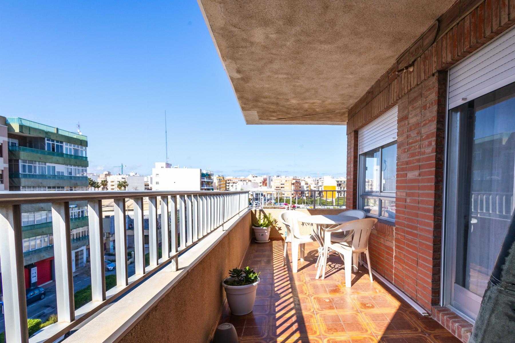 Sold - 2 Bedroom 1 Bathroom Apartamento in Torrevieja - Playa del Acequión - Alicante Sold - 2 Bedroom 1 Bathroom Apartamento in Torrevieja - Playa del Acequión - Alicante