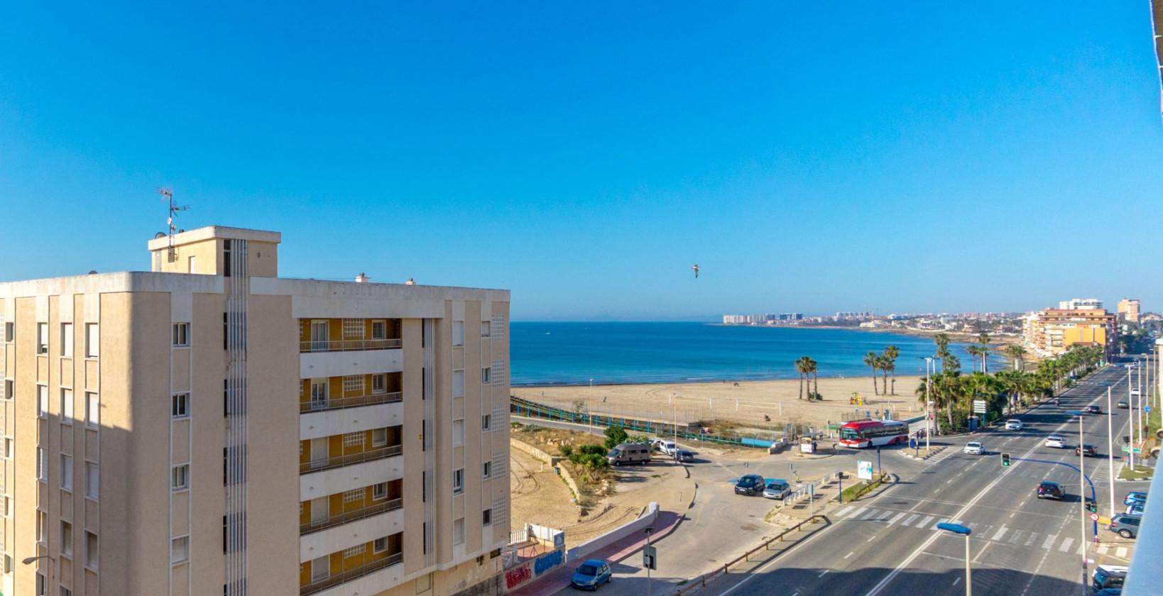Sold - 3 Bedroom 2 Bathroom Apartamento in Torrevieja - Playa de La Acequion - Alicante Sold - 3 Bedroom 2 Bathroom Apartamento in Torrevieja - Playa de La Acequion - Alicante