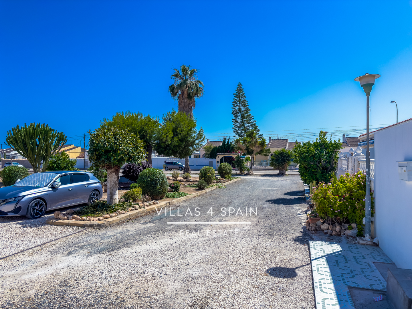Sold - 2 Bedroom 1 bathroom Fully Renovated Town house with front garden in Torrevieja, San Luis - calle Zarauz - Alicante Sold - 2 Bedroom 1 bathroom Fully Renovated Town house with front garden in Torrevieja, San Luis - calle Zarauz - Alicante