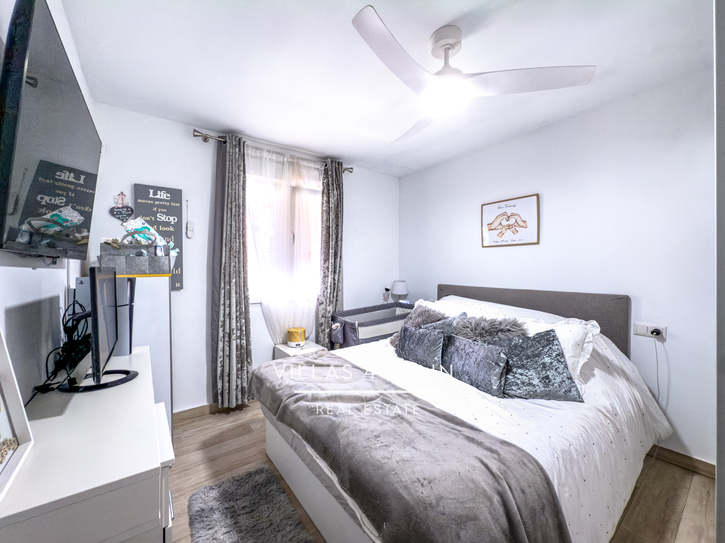 Sold - 2 Bedroom 1 bathroom Fully Renovated Town house with front garden in Torrevieja, San Luis - calle Zarauz - Alicante Sold - 2 Bedroom 1 bathroom Fully Renovated Town house with front garden in Torrevieja, San Luis - calle Zarauz - Alicante