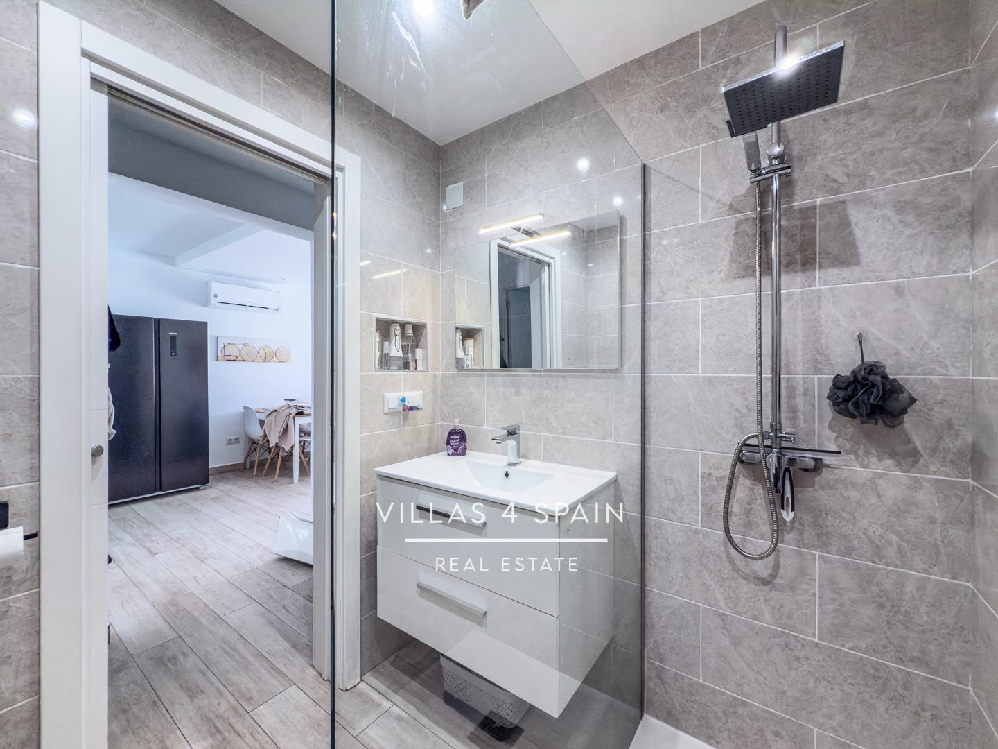 Sold - 2 Bedroom 1 bathroom Fully Renovated Town house with front garden in Torrevieja, San Luis - calle Zarauz - Alicante Sold - 2 Bedroom 1 bathroom Fully Renovated Town house with front garden in Torrevieja, San Luis - calle Zarauz - Alicante