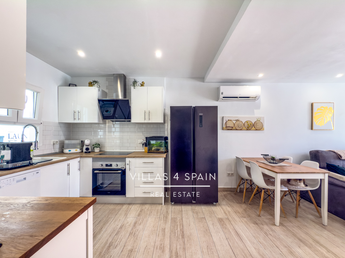 Sold - 2 Bedroom 1 bathroom Fully Renovated Town house with front garden in Torrevieja, San Luis - calle Zarauz - Alicante Sold - 2 Bedroom 1 bathroom Fully Renovated Town house with front garden in Torrevieja, San Luis - calle Zarauz - Alicante