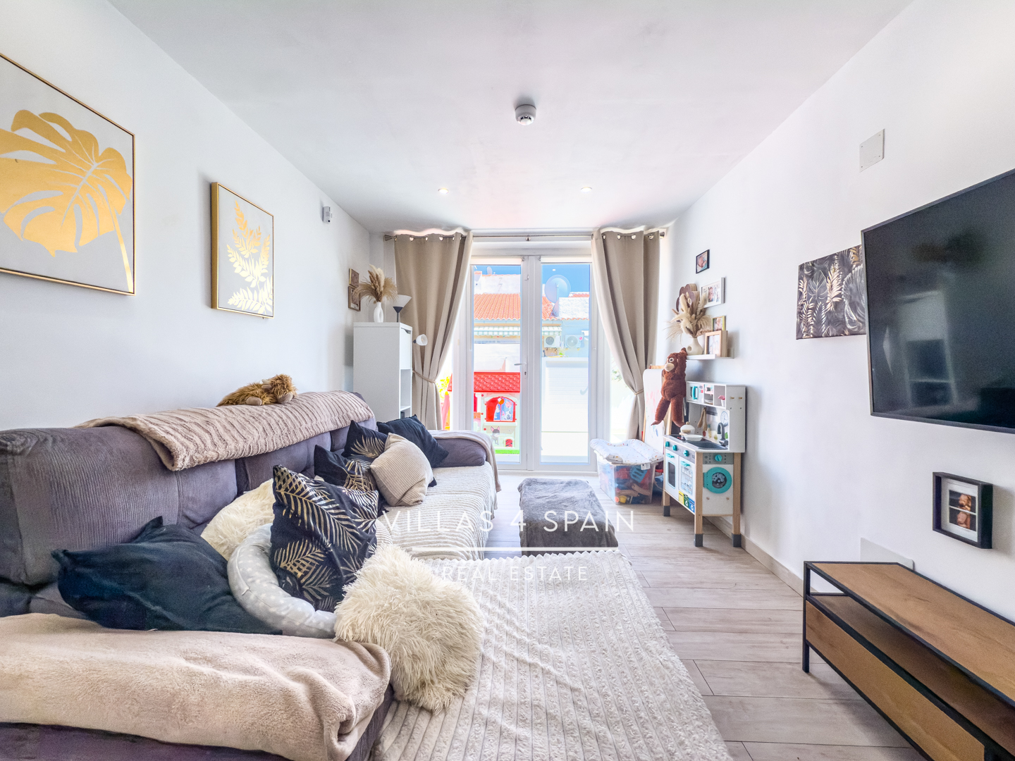 Sold - 2 Bedroom 1 bathroom Fully Renovated Town house with front garden in Torrevieja, San Luis - calle Zarauz - Alicante Sold - 2 Bedroom 1 bathroom Fully Renovated Town house with front garden in Torrevieja, San Luis - calle Zarauz - Alicante