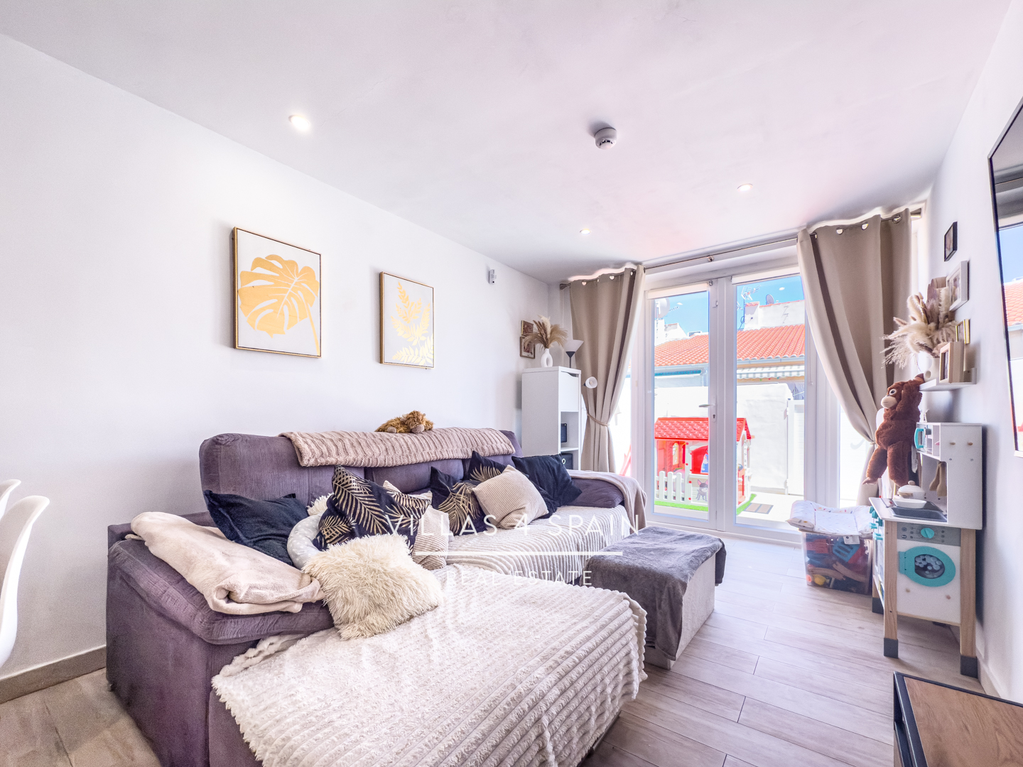 Sold - 2 Bedroom 1 bathroom Fully Renovated Town house with front garden in Torrevieja, San Luis - calle Zarauz - Alicante Sold - 2 Bedroom 1 bathroom Fully Renovated Town house with front garden in Torrevieja, San Luis - calle Zarauz - Alicante
