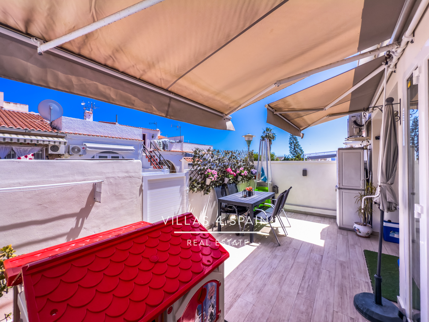 Sold - 2 Bedroom 1 bathroom Fully Renovated Town house with front garden in Torrevieja, San Luis - calle Zarauz - Alicante Sold - 2 Bedroom 1 bathroom Fully Renovated Town house with front garden in Torrevieja, San Luis - calle Zarauz - Alicante