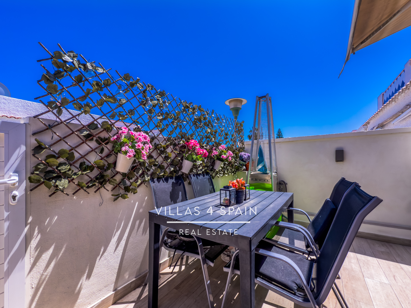 Sold - 2 Bedroom 1 bathroom Fully Renovated Town house with front garden in Torrevieja, San Luis - calle Zarauz - Alicante Sold - 2 Bedroom 1 bathroom Fully Renovated Town house with front garden in Torrevieja, San Luis - calle Zarauz - Alicante
