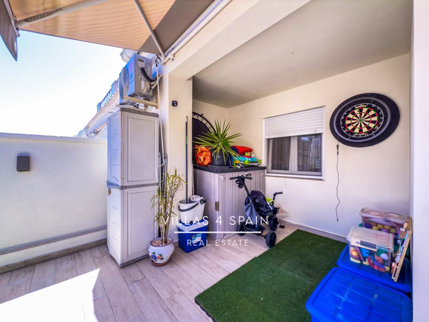 Sold - 2 Bedroom 1 bathroom Fully Renovated Town house with front garden in Torrevieja, San Luis - calle Zarauz - Alicante Sold - 2 Bedroom 1 bathroom Fully Renovated Town house with front garden in Torrevieja, San Luis - calle Zarauz - Alicante
