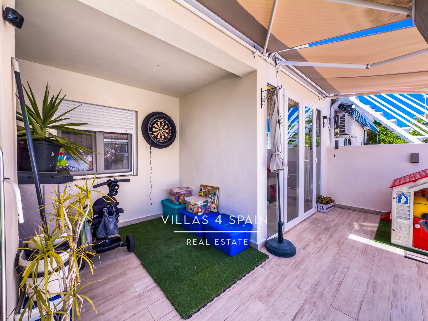 Sold - 2 Bedroom 1 bathroom Fully Renovated Town house with front garden in Torrevieja, San Luis - calle Zarauz - Alicante Sold - 2 Bedroom 1 bathroom Fully Renovated Town house with front garden in Torrevieja, San Luis - calle Zarauz - Alicante