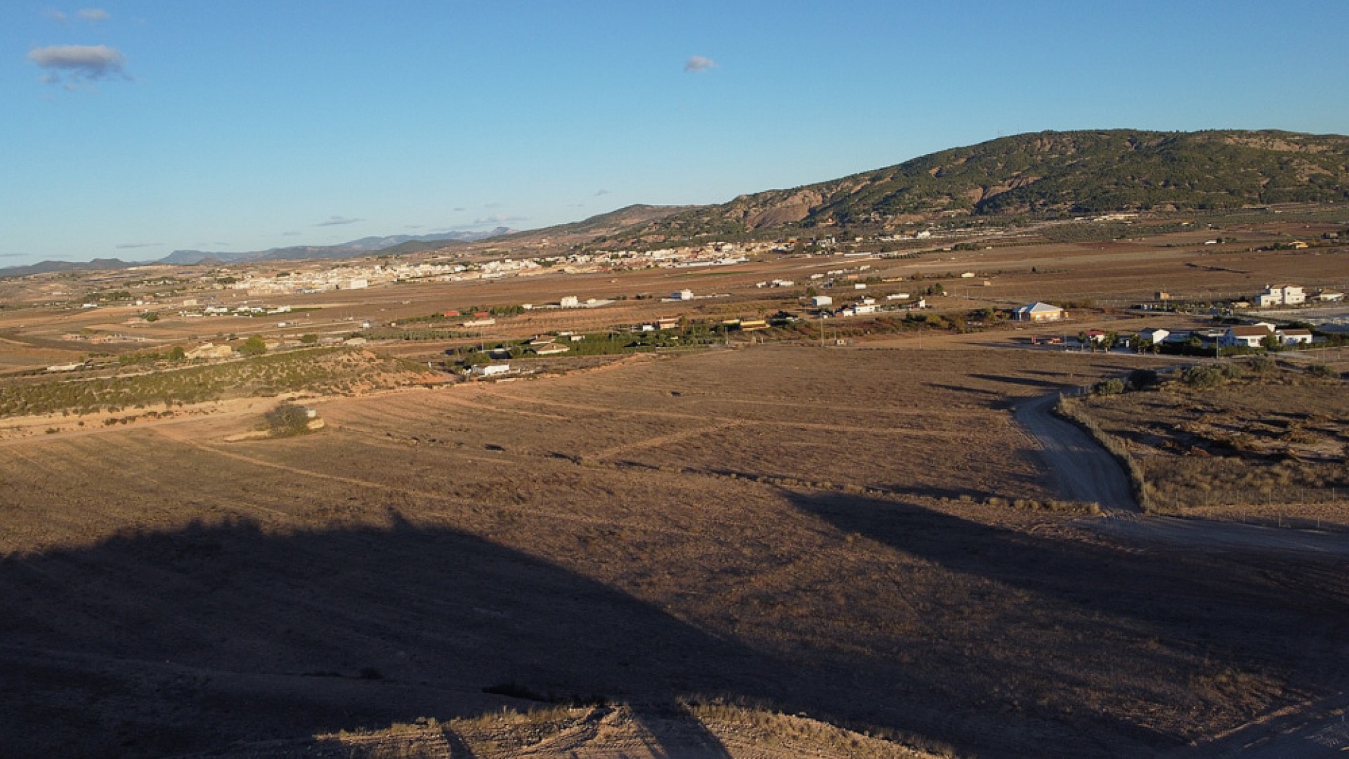Resale - Land in Pinoso - - Alicante Resale - Land in Pinoso - - Alicante