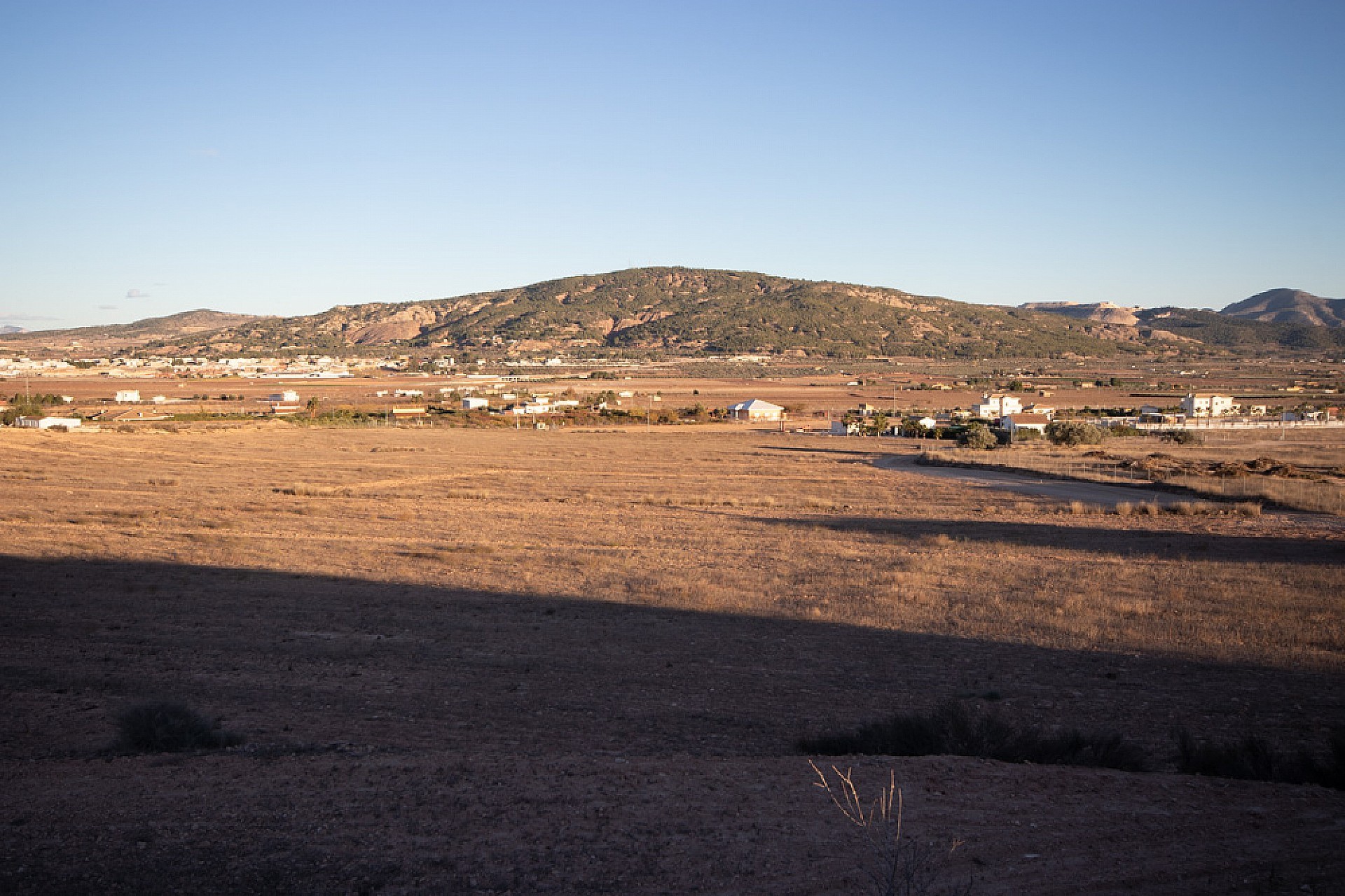 Resale - Land in Pinoso - - Alicante Resale - Land in Pinoso - - Alicante