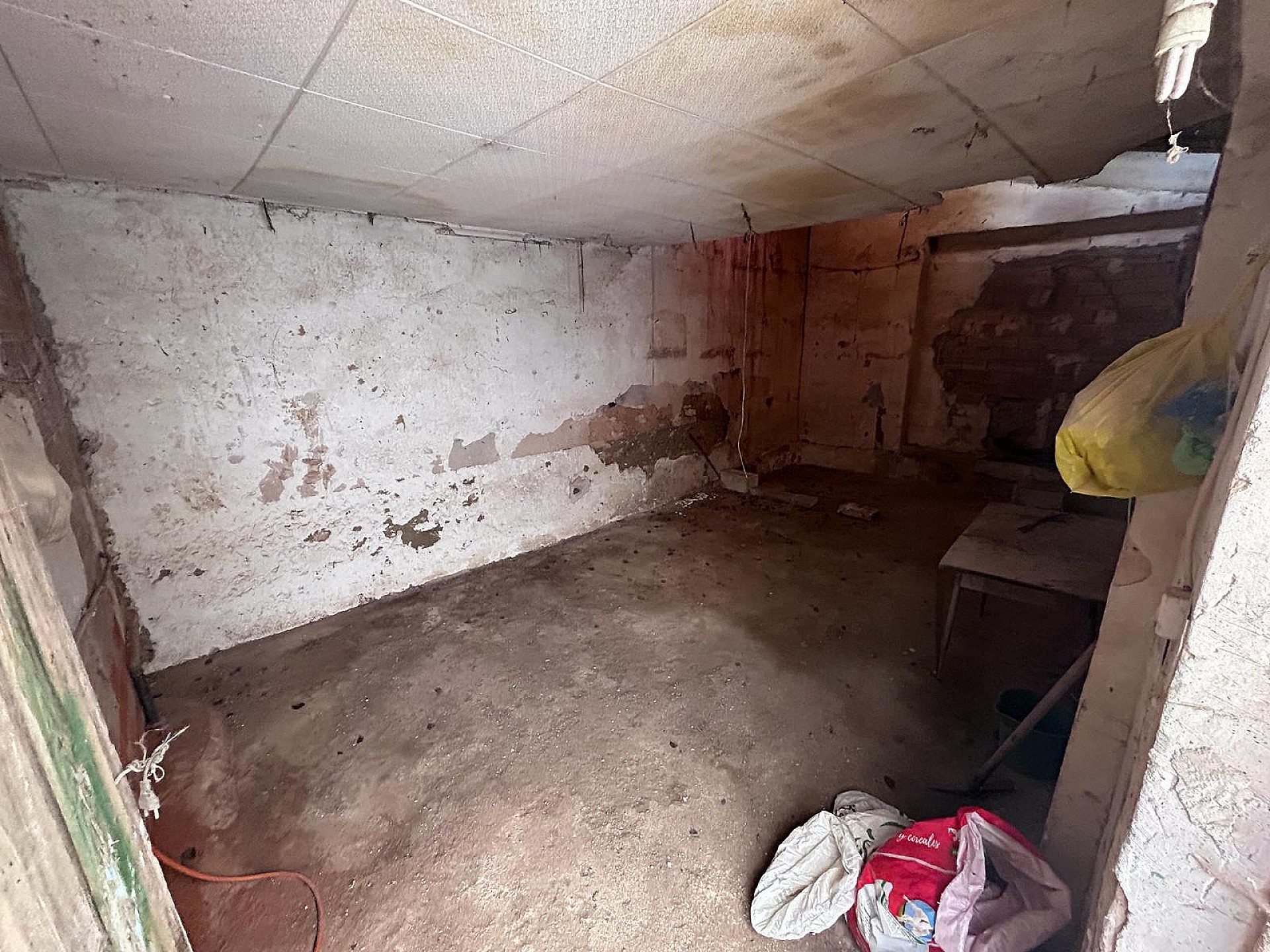 Resale - 3 Bedroom 2 Bathroom Townhouse in Pinoso - - Alicante Resale - 3 Bedroom 2 Bathroom Townhouse in Pinoso - - Alicante