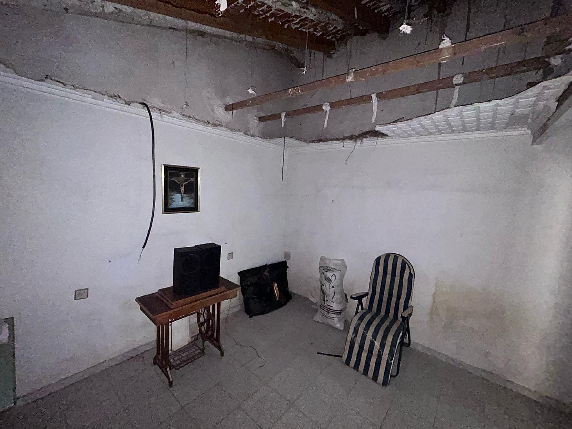 Resale - 3 Bedroom 2 Bathroom Townhouse in Pinoso - - Alicante Resale - 3 Bedroom 2 Bathroom Townhouse in Pinoso - - Alicante