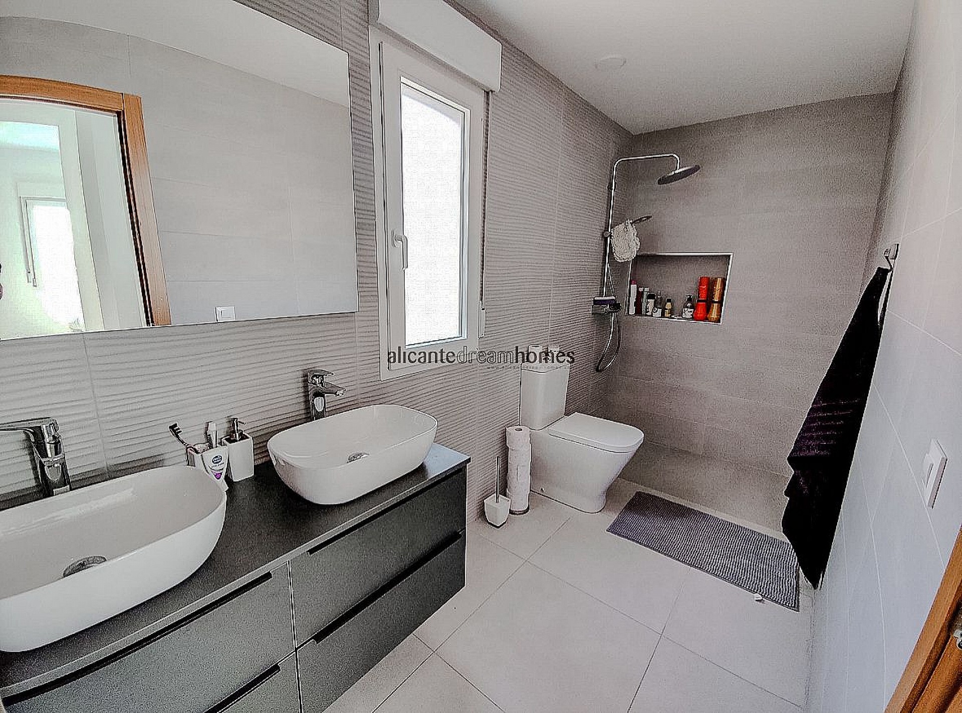 Resale - 3 Bedroom 2 Bathroom Villa in Canada del Trigo - - Murcia Resale - 3 Bedroom 2 Bathroom Villa in Canada del Trigo - - Murcia