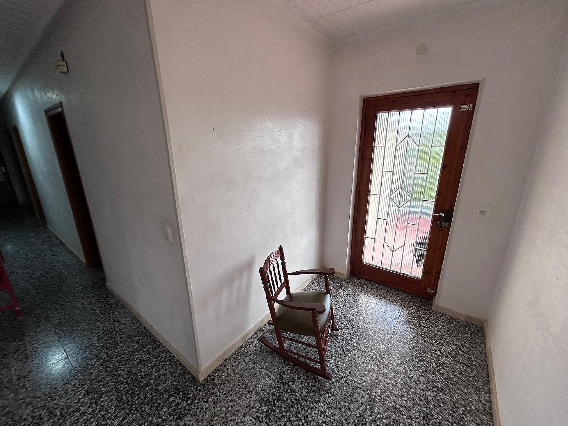 Resale - 6 Bedroom 2 Bathroom Villa in Monovar - - Alicante Resale - 6 Bedroom 2 Bathroom Villa in Monovar - - Alicante