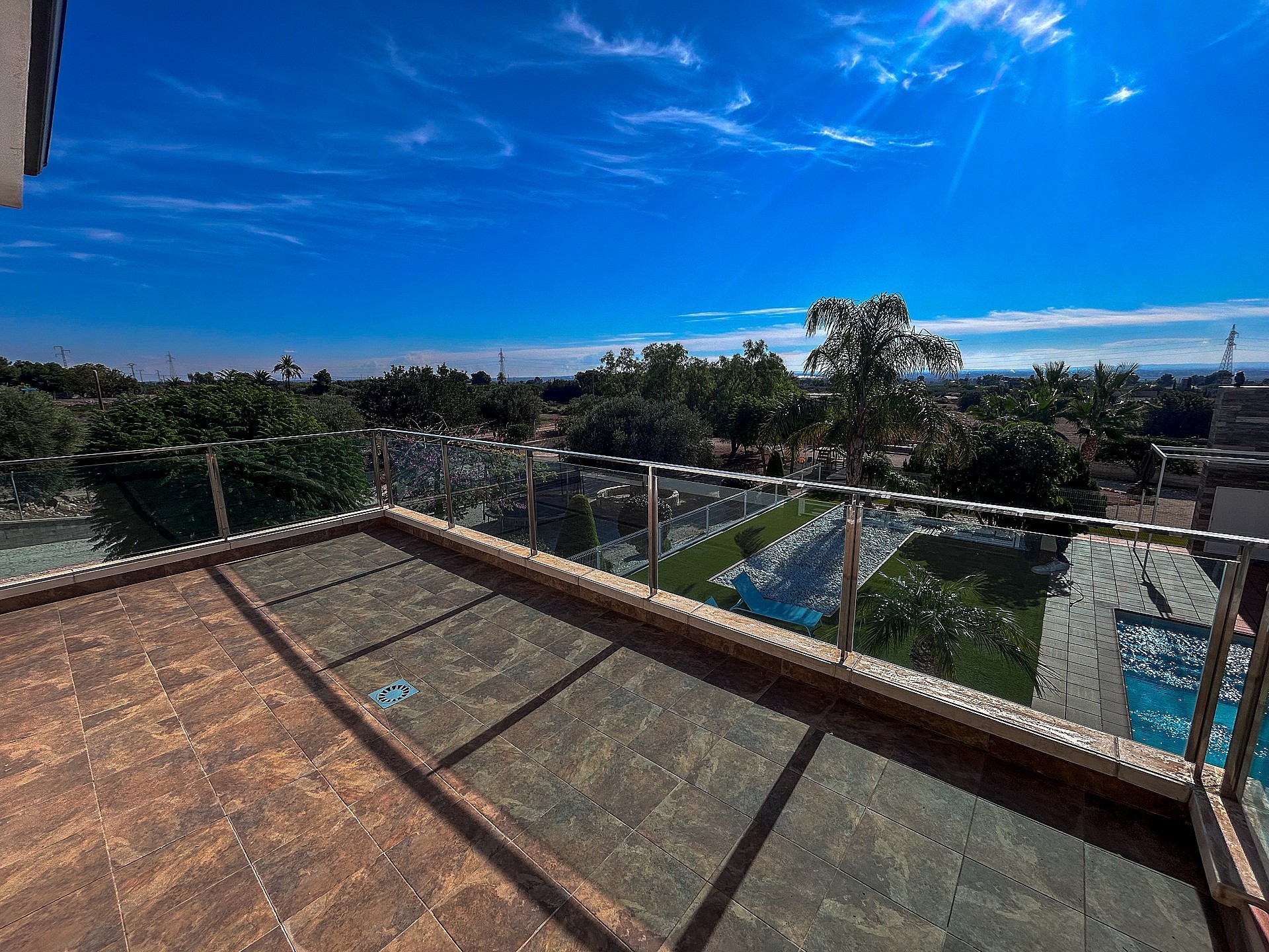 Resale - 8 Bedroom 7 Bathroom Villa in Crevillente - - Alicante Resale - 8 Bedroom 7 Bathroom Villa in Crevillente - - Alicante