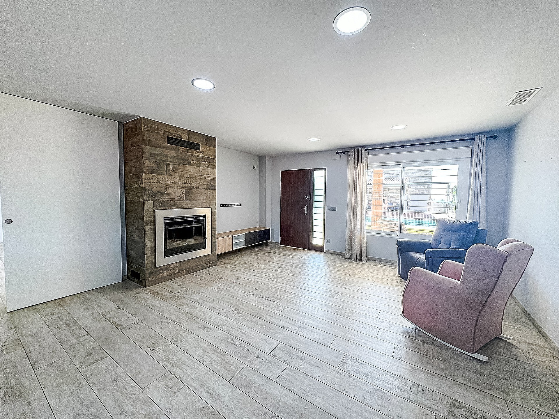 Resale - 8 Bedroom 7 Bathroom Villa in Crevillente - - Alicante Resale - 8 Bedroom 7 Bathroom Villa in Crevillente - - Alicante