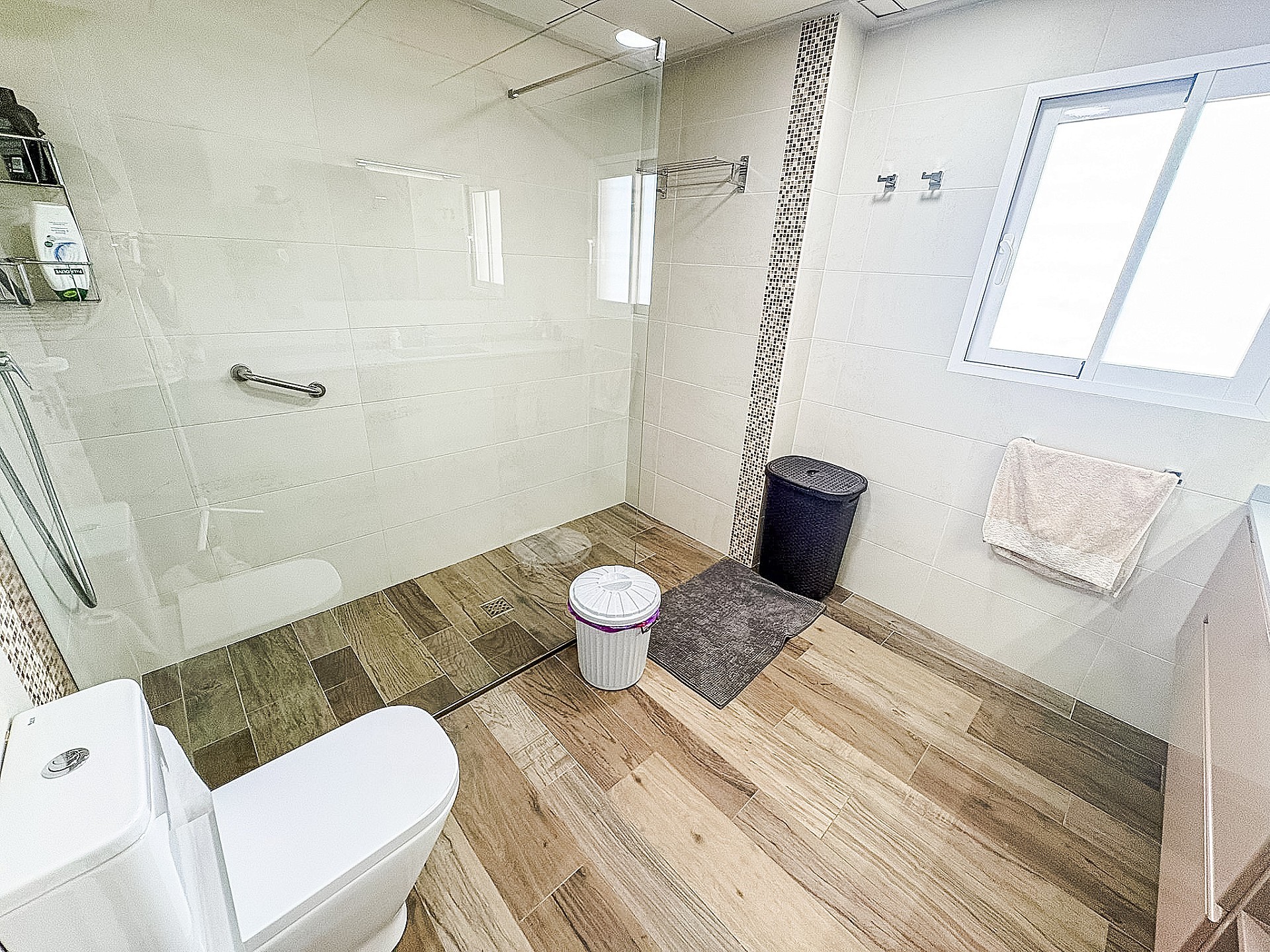 Resale - 8 Bedroom 7 Bathroom Villa in Crevillente - - Alicante Resale - 8 Bedroom 7 Bathroom Villa in Crevillente - - Alicante